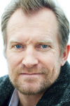 Актер, Продюсер, Режиссер, Сценарист, Монтажер Ульрих Томсен