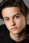 Актер Данил Слуцкий
