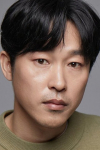 Актер Ким Джун-хи