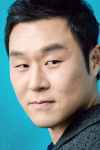 Актер Юн Гён-хо