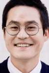 Актер Ким Сон-гюн