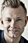 Актер, Сценарист, Режиссер, Продюсер Каспер Кристенсен