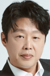 Актер Ким Хи-вон