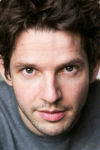 Актер, Сценарист Дэмиен Молони