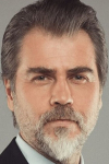 Актер Серхат Тутумлуер