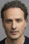 Актер, Режиссер Эндрю Линкольн