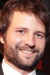 Сценарист, Режиссер, Продюсер, Актер, Монтажер Росс Даффер