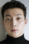Актер Ким Сан-хын
