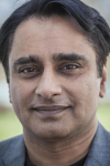 Актер, Сценарист, Режиссер, Композитор, Продюсер Санджив Бхаскар