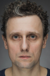 Актер Антон Лунин