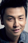 Актер Лэй Цзяинь