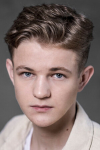 Актер Егор Манаков