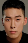 Актер Хван Сон-бин