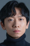 Актер Ким Гю-бэк